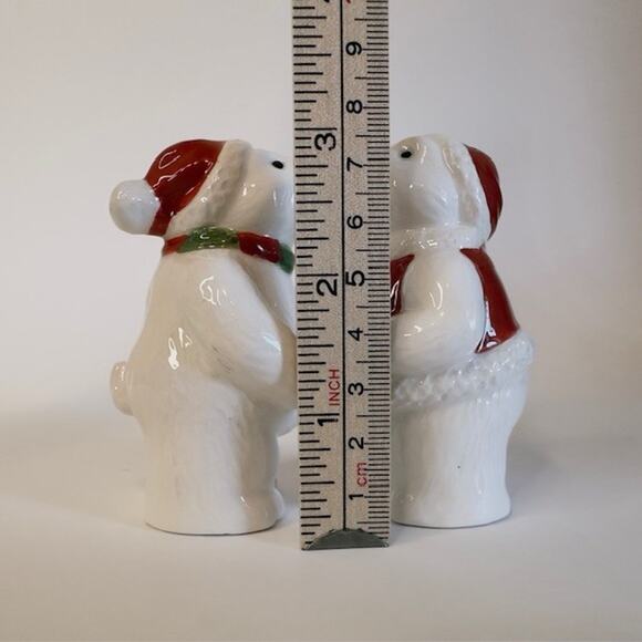 Polar Bear Christmas Salt & Pepper Shaker Set Holiday 3/2 holes Serving - Picture 8 of 16